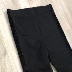High waisted leggings